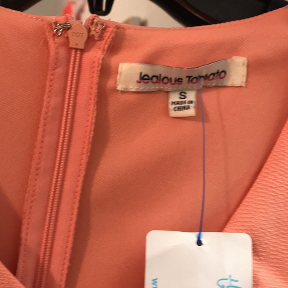 peach dress!! - Picture 3 of 4